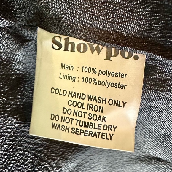 NWT Showpo Beat Of Your Own Drum Dress in Black Line Print Wrap Dress - Picture 5 of 8